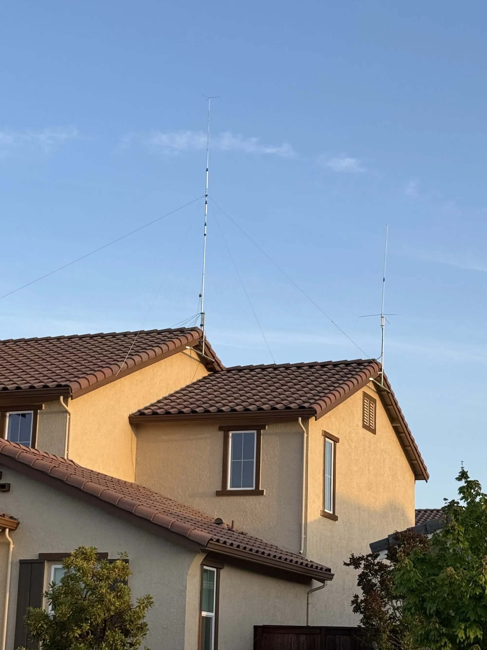 Hy-Gain AV-14AVQ Four-Band antenna